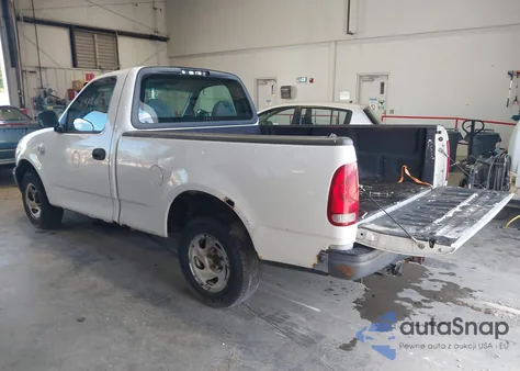 2003 Ford F-150 Xl/Xlt z USA, uszkodzony, nr VIN 1FTRF17W03NB32849